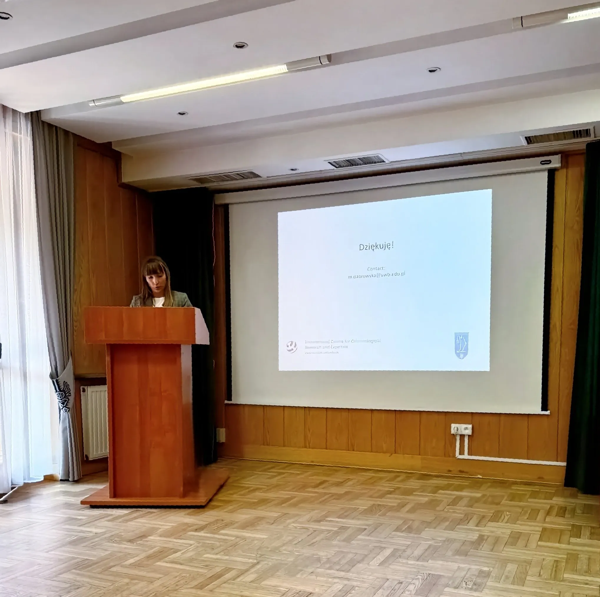 Wygłaszanie referatu pt. Analiza linii życia oraz indywidualne podejście do nieletniego