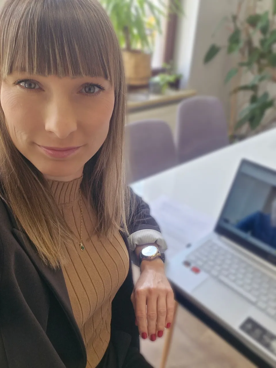 Wygłaszanie referatu pt. Analiza linii życia oraz indywidualne podejście do nieletniego